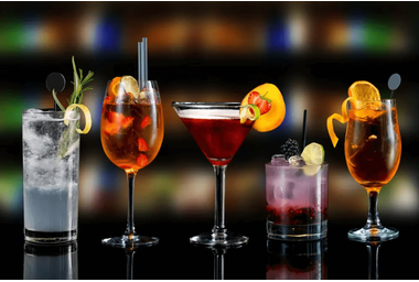 Top 25 cele mai populare rețete de cocktailuri alcoolice