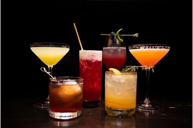 Cocktailuri cu arome de condimente exotice