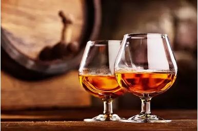 Istoria coniacului: care este povestea acestei băuturi