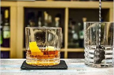 Cocktailuri pe bază de coniac: Află cum poți să le prepari la tine acasă