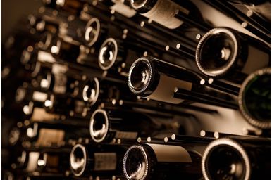 Vinurile baricate: ce le asigură acel rafinament specific și cum le alegi?