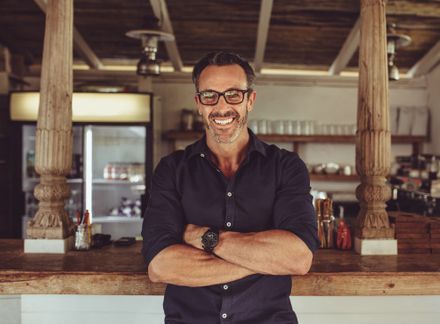 Ghid pentru un bar de succes: sfaturi pentru proprietarii de afaceri HORECA