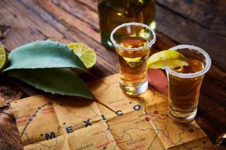 Explorarea aromelor Mexicului: Cocktailuri clasice cu tequila
