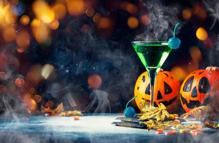 Cocktailuri de Halloween: Rețete creative pentru petreceri de neuitat Cocktailuri de Halloween: Rețete creative pentru petreceri de neuitat
