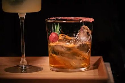 Cocktailuri pe bază de coniac: Află cum poți să le prepari la tine acasă