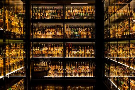 Cum să alegi băutura potrivită pentru a o oferi cadou unui iubitor de whisky