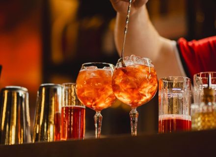 Băuturi digestive italiene: cele mai bune locuri pentru a le savura în Roma, Veneția și Napoli