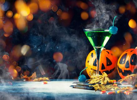 Cocktailuri de Halloween: Rețete creative pentru petreceri de neuitat
