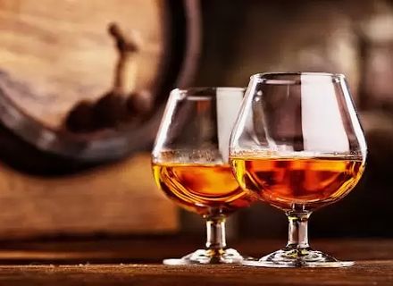 Istoria coniacului: care este povestea acestei băuturi