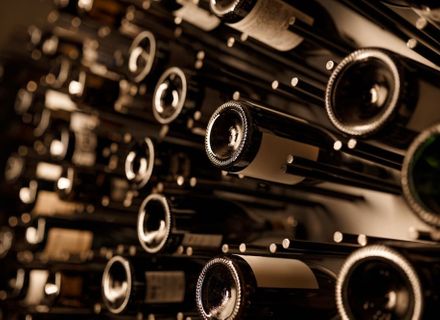 Vinurile baricate: ce le asigură acel rafinament specific și cum le alegi?