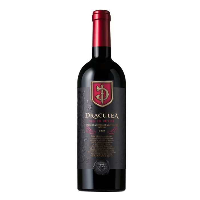 Draculea Vin Rosu Merlot, Cabernet Sauvignon & Syrah 0.75L