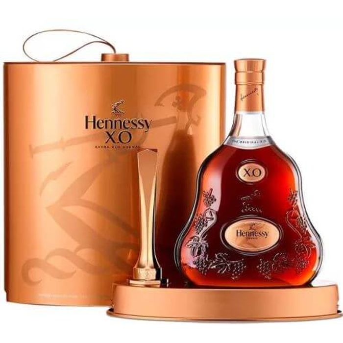 Hennessy Cognac XO Holiday Edition 2022 0.7L