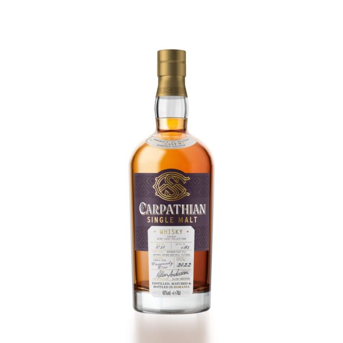 Carpathian Single Malt Whisky Burgundy 0.7L Carpathian Single Malt Whisky Burgundy 0.7L