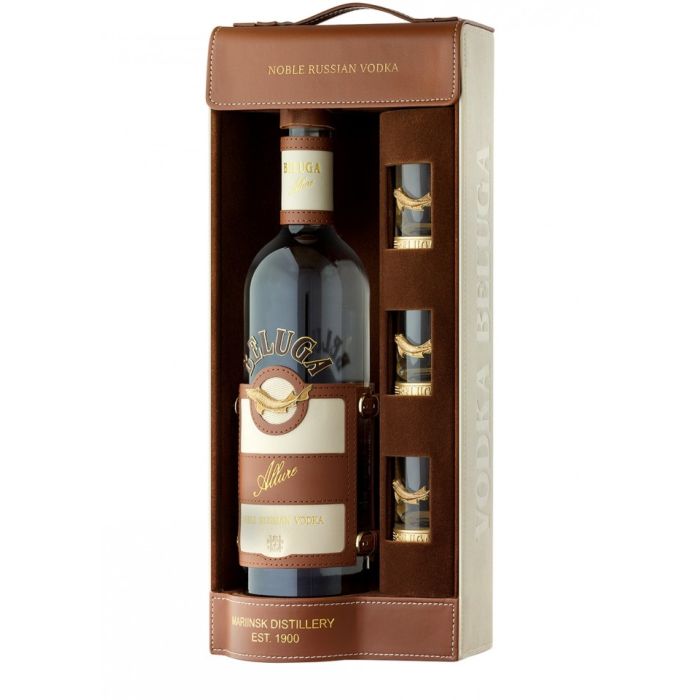 Beluga Vodka Allure 0.7L Cutie Piele 3 Shots Beluga Vodka Allure 0.7L Cutie Piele 3 Shots
