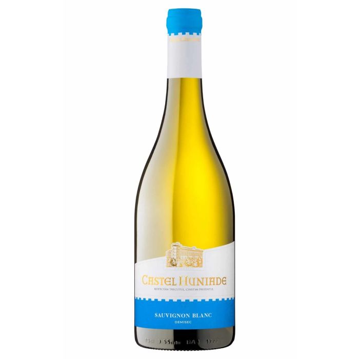 Cramele Recas Vin Alb Castel Huniade Sauvignon Blanc 0.75L Cramele Recas Vin Alb Castel Huniade Sauvignon Blanc 0.75L