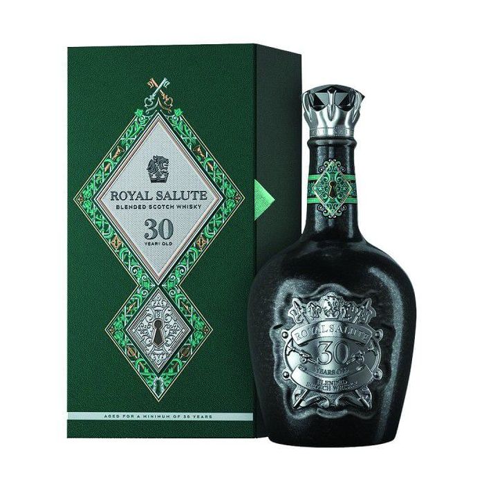Chivas Regal Whisky Royal Salute 30YO 0.7L Chivas Regal Whisky Royal Salute 30YO 0.7L