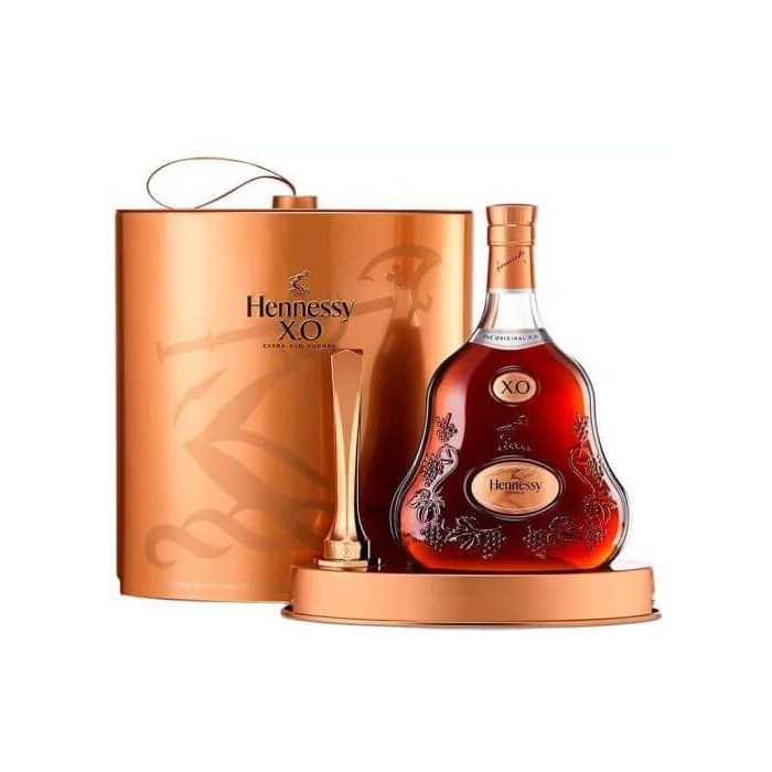 Hennessy Cognac XO Holiday Edition 2022 0.7L Hennessy Cognac XO Holiday Edition 2022 0.7L