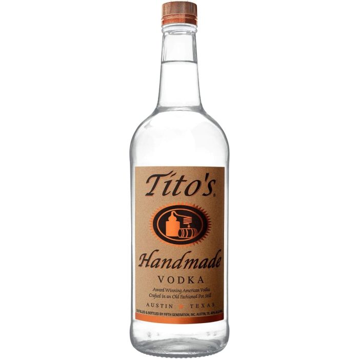Tito’s Handmade Vodka 0.7L Tito’s Handmade Vodka 0.7L