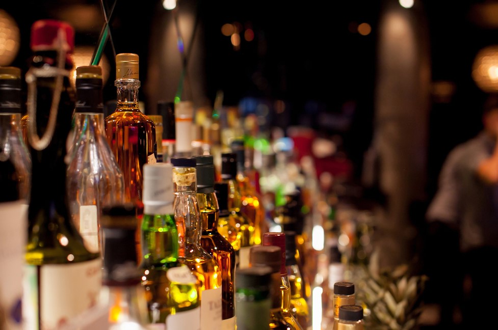 Bauturi dintr-un bar